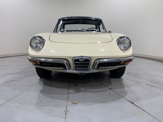 
								1969 Alfa Romeo Spider full									