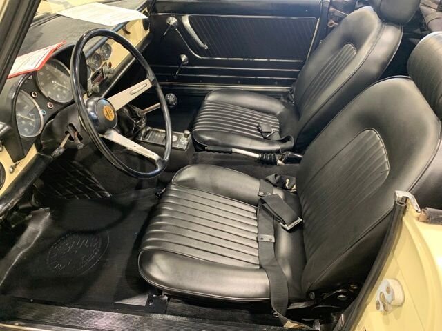 
								1969 Alfa Romeo Spider full									