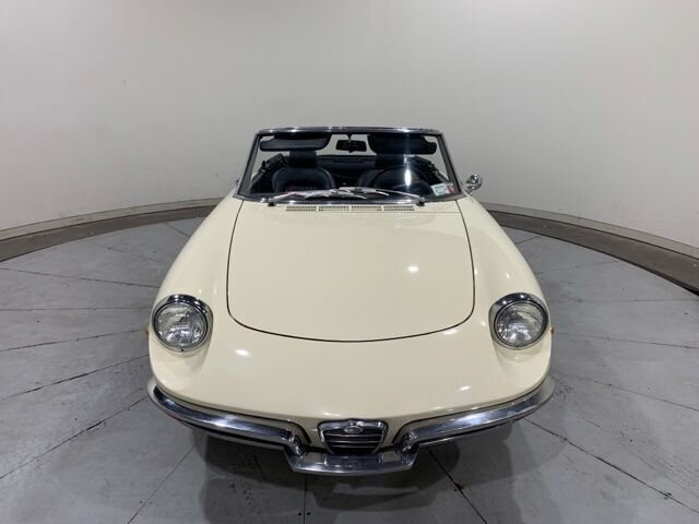 
								1969 Alfa Romeo Spider full									