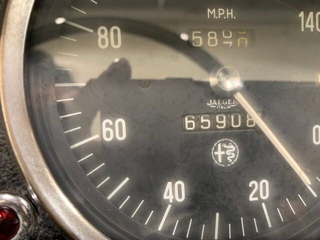 
								1969 Alfa Romeo Spider full									