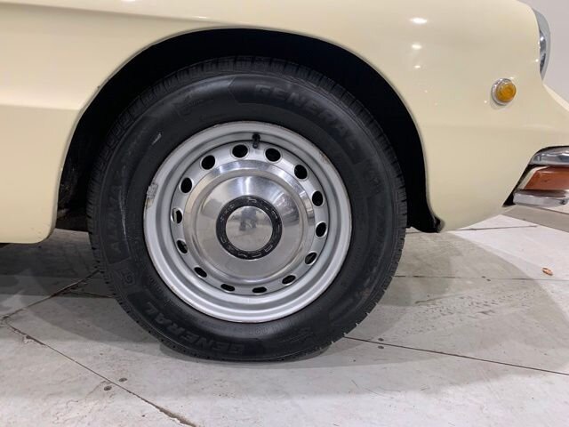 
								1969 Alfa Romeo Spider full									