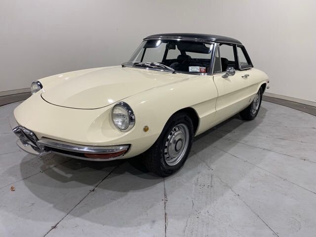 
								1969 Alfa Romeo Spider full									