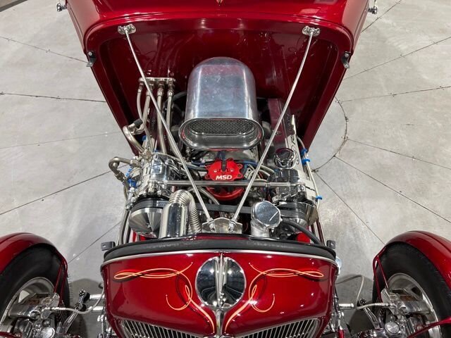 
								1932 Ford 3 Window Deuce Coupe full									
