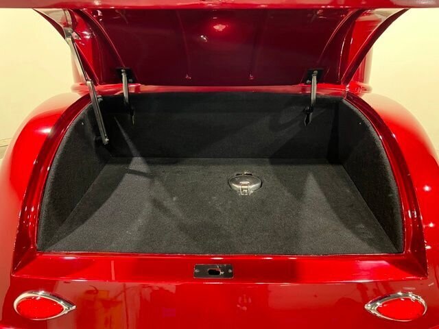 
								1932 Ford 3 Window Deuce Coupe full									