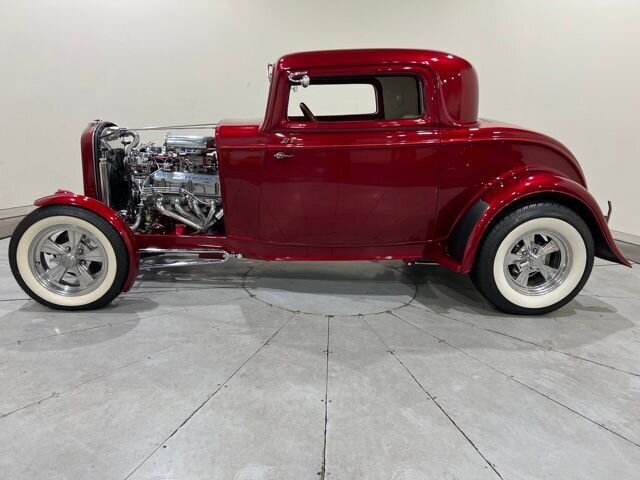 
								1932 Ford 3 Window Deuce Coupe full									