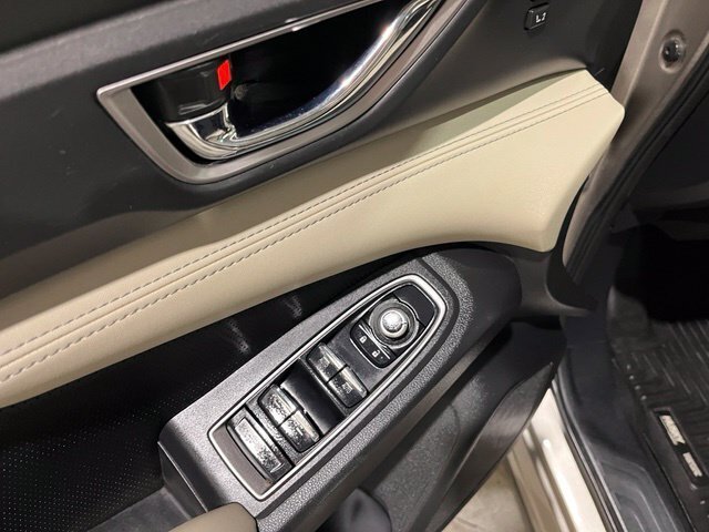 
								2020 Subaru Ascent Limited full									