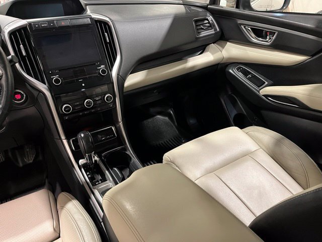 
								2020 Subaru Ascent Limited full									