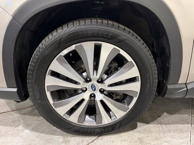 
								2020 Subaru Ascent Limited full									