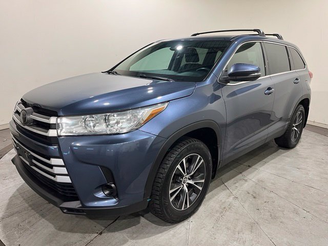 
								2019 Toyota Highlander LE full									