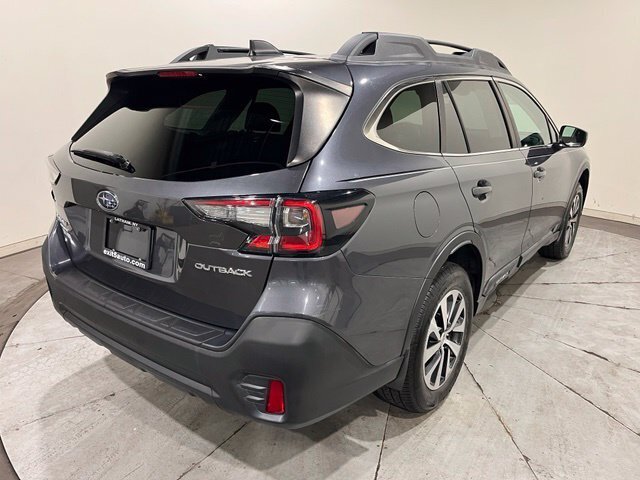 
								2020 Subaru Outback Premium full									