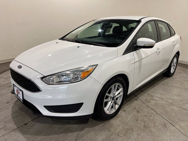 
								2017 Ford Focus SE full									