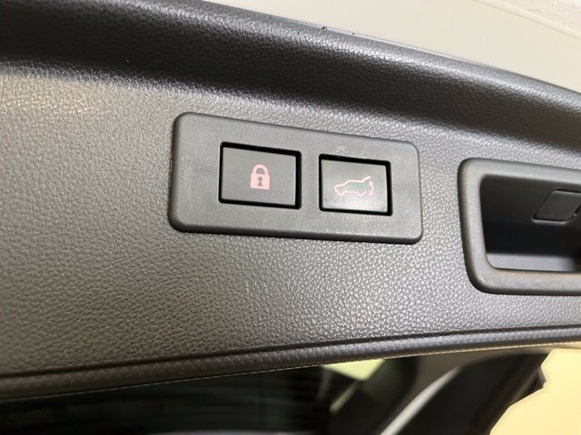 
								2020 Subaru Forester Limited full									