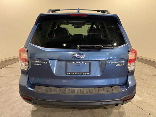 
								2017 Subaru Forester 2.5i Limited full									