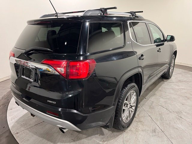 
								2019 GMC Acadia SLE-2 full									