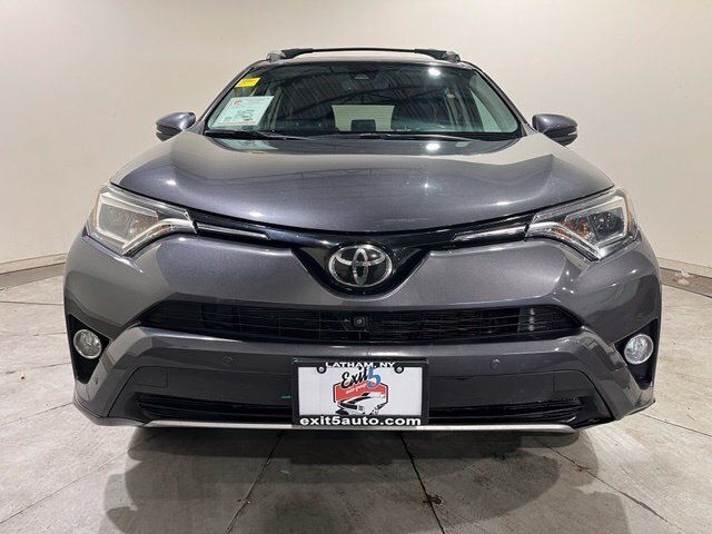 
								2017 Toyota RAV4 Platinum full									