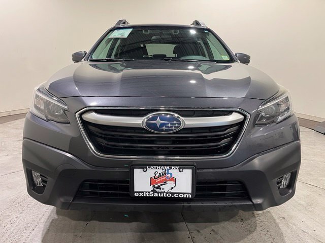 
								2022 Subaru Outback Premium full									