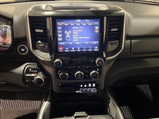 
								2021 RAM 1500 Big Horn/Lone Star full									