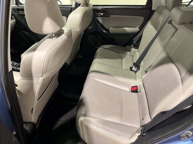 
								2017 Subaru Forester 2.5i Limited full									
