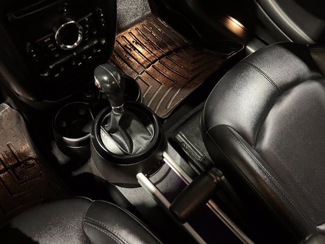 
								2013 MINI Countryman Base full									