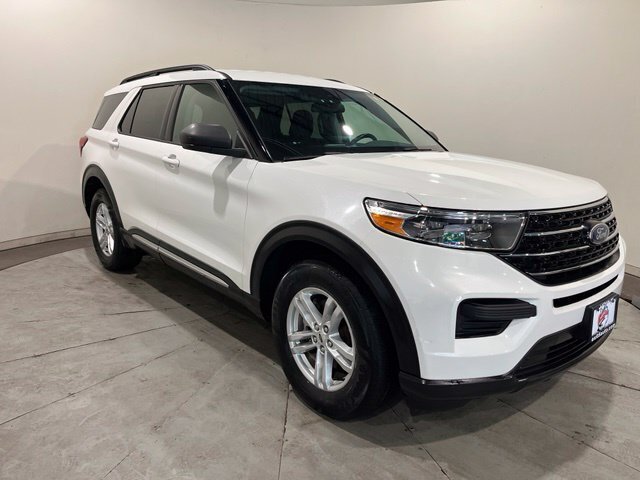 
								2021 Ford Explorer XLT full									