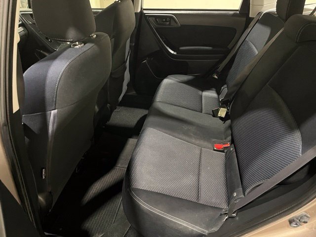 
								2015 Subaru Forester 2.5i full									