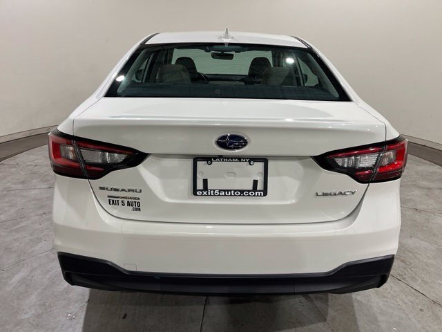 
								2021 Subaru Legacy Premium full									