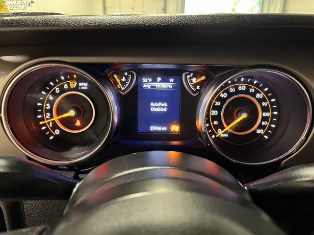 
								2019 Jeep Wrangler Sport full									