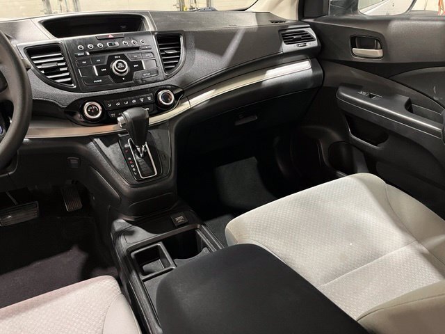 
								2016 Honda CR-V LX full									