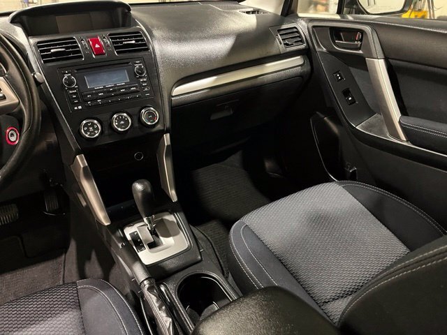 
								2015 Subaru Forester 2.5i full									