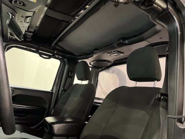 
								2019 Jeep Wrangler Sport full									