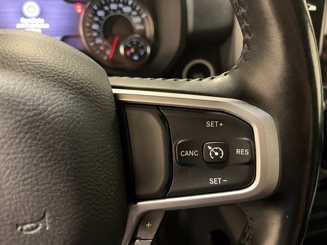 
								2021 RAM 1500 Big Horn/Lone Star full									