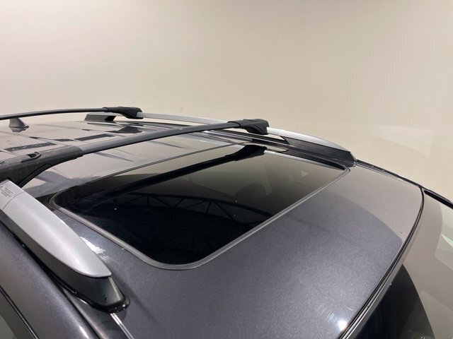 
								2017 Toyota RAV4 Platinum full									
