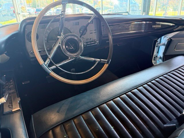 
								1958 Lincoln Continental full									