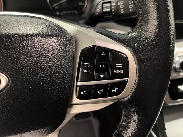 
								2021 Ford Explorer XLT full									