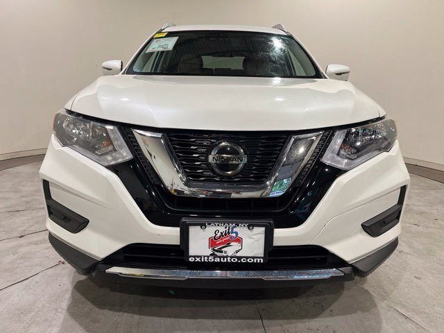 
								2019 Nissan Rogue SV full									