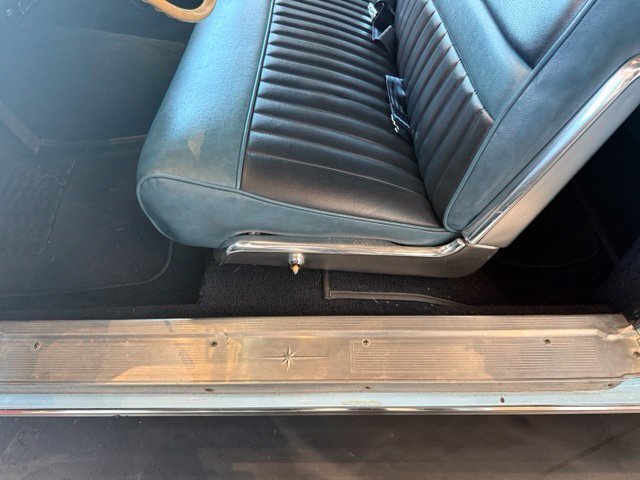 
								1958 Lincoln Continental full									