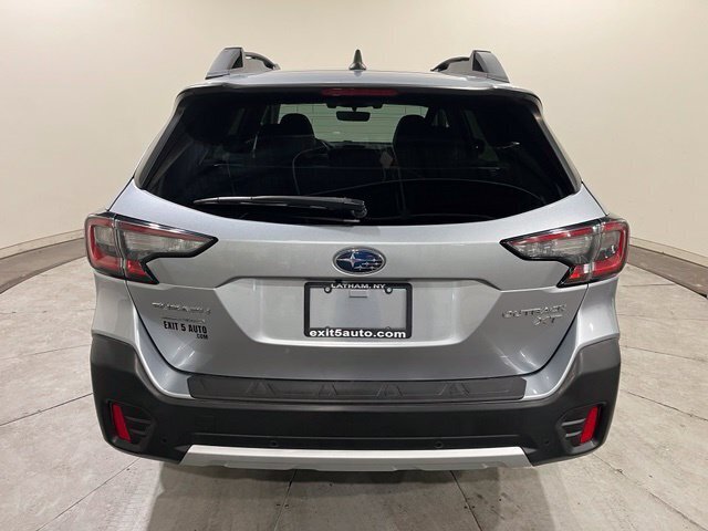 
								2020 Subaru Outback Limited XT full									