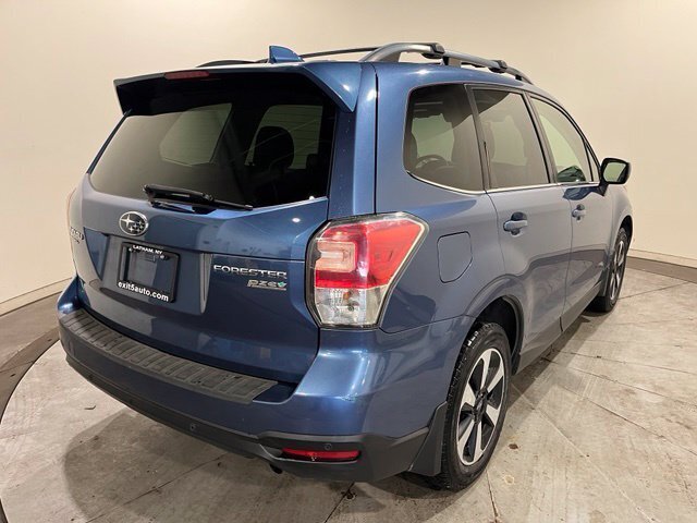 
								2017 Subaru Forester 2.5i Limited full									