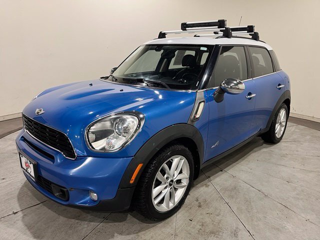 
								2013 MINI Countryman Base full									