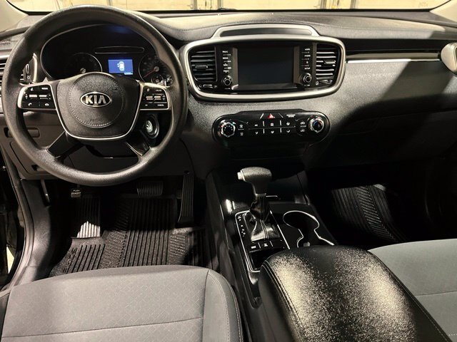
								2020 Kia Sorento LX full									