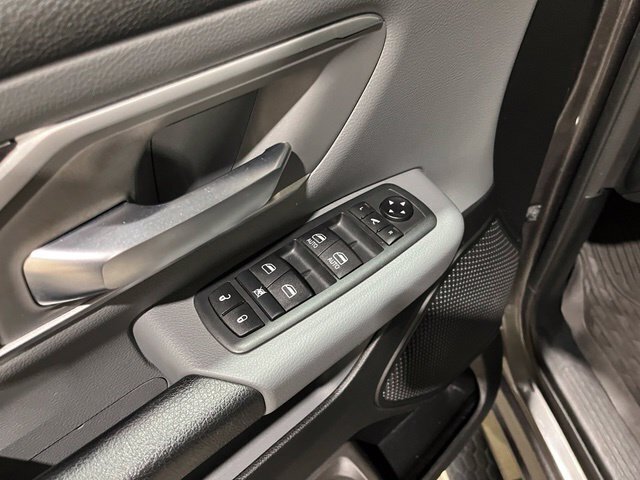 
								2021 RAM 1500 Big Horn/Lone Star full									