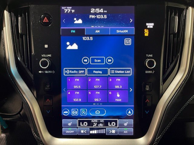 
								2020 Subaru Outback Premium full									