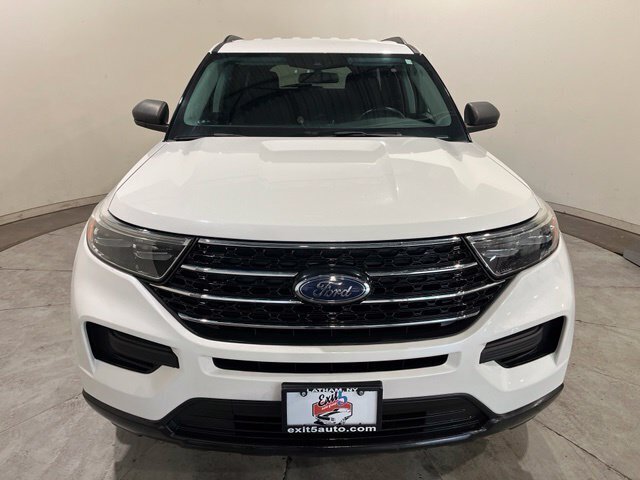 
								2021 Ford Explorer XLT full									