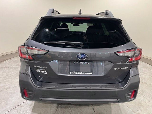 
								2020 Subaru Outback Premium full									