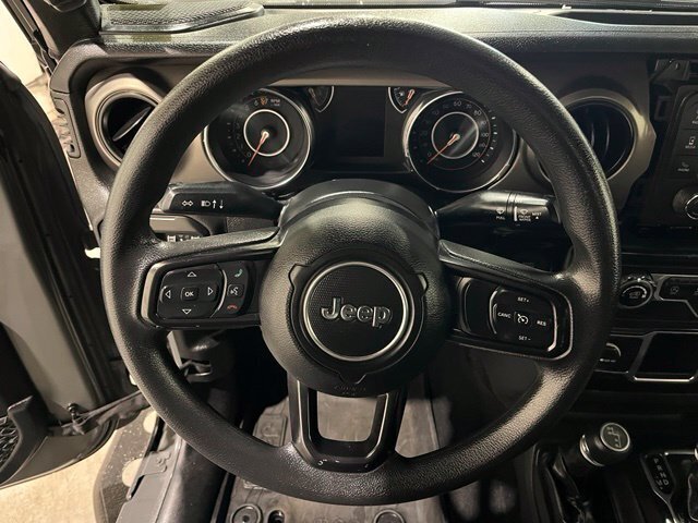 
								2019 Jeep Wrangler Sport full									
